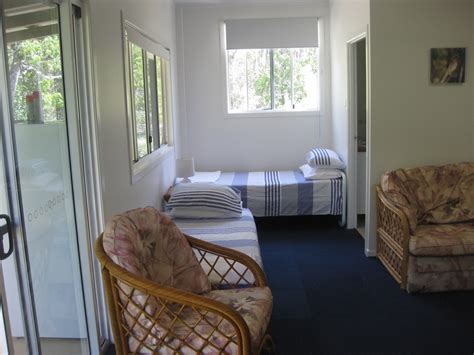 Magnetic Island Bed and Breakfasts .